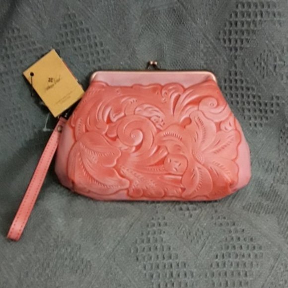 Patricia Nash Handbags - Patricia Nash Savena Coral Wristlet